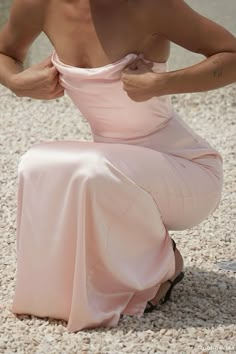 Pink Long Prom Dress, Prom Dresses Long Pink, Prom Dress Inspo, Chique Outfits, Prom Inspo, Prom Dress Inspiration, Cute Prom Dresses, فستان سهرة, Pretty Prom Dresses