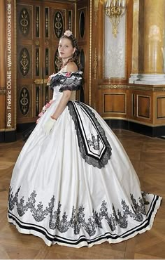 Civil War Style Ball Gown Belle Dresses, Historical Gowns, Victorian Clothing, Antique Dress, Vintage Gowns