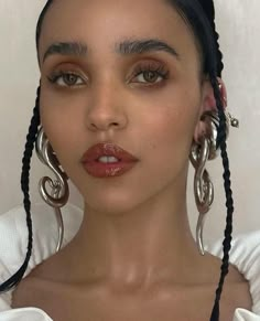 Fka Twigs, Mazzy Star, Ethereal Makeup, Christmas Makeup, Face Card, Make Up Looks, Artistry Makeup, Pretty Makeup, Aesthetic Makeup