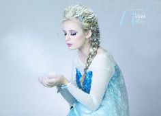 Elsa Frozen Costume for Tween, Teen, Women and Adults for Halloween, holiday or Cosplay   LET IT GO!  Put on this dress.. and you will fill ready to build your own Ice castles and your own snowstorm! At long last after many requests Wicked and Wonder has finally created our own ……ELSA dress for all those Frozen fans out there! Here is our Elsa Costume coming out just in time for the holiday season 2015! Our elsa is the perfect marriage of original animated drawing style and colors while ensur... Elsa Disney Princess, Halloween Costumes For Children, Adult Disney Costumes, Elsa Frozen Costume, Cosplay Memes, Disney Princess Dress, Elsa Disney, Sparkly Fashion, Poison Ivy Costumes