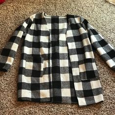 Black And White Checkered Cardigan. One Size, I’m Generally A Medium/Large And I Believe It Fits More Of A Small/Medium. Item Never Worn, No Tags And No Brand. Item Comes From A Smoke + Pet Free Home. Checkered Cardigan, No Brand, It Fits, Sweaters & Cardigans, Cardigans, Sweaters For Women, Lily, Black White, Pet