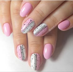 Manicure Nails Design, Manicures Ideas, Natural Nail Shapes, Manicure Short, Acrylic Nail Designs Classy, Elegant Touch Nails, Manicured Nails, Manicure Nail Designs, French Manicure Nails