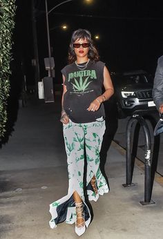 Joe Dirt, Looks Rihanna, Sunglasses At Night, Rihanna Outfits, Dark Sunglasses, Out To Eat, Rihanna Style, Dad Shoes, Green Mini Dress