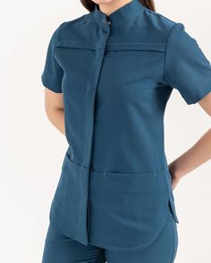 Custom Nurse Uniforms Spandex Hospital Uniforms Medical Scrubs Fashion Scrubs Uniforms Sets #scrubs #scrub #scrubstyle #uniformscrubs #uniform #hospital #hospitaluniforms Scrub Outfit Ideas, Scrub Suit Design, Scrubs Uniform Cute, Nurse Fashion Scrubs, Hospital Scrubs, Scrubs Fashion, Medical Scrubs Fashion, Scrub Uniform, Hospital Uniforms