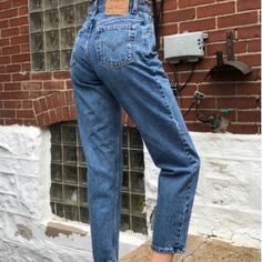 Nwt Classic Levi’s Tapered Leg 11” Rise 14.5” Waist 31” Inseam 7” Leg Opening Pet & Smoke Free Home Levi 501 Jeans Women Levi's®, Bigh Rise Levis, Levis Ribcage Bootcut Jeans, Levi 501 Jeans Women Straight Leg, Levis Midrise Boyfriend Jeans, Levis Wedgie High Rise Jean, Ladies Levis 501, Levis 504 Women, Levis Jeans High Waist