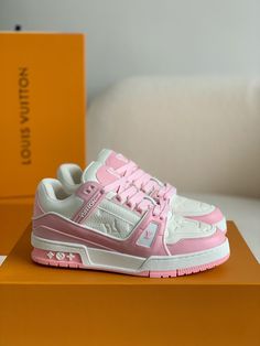 Embrace a playful and feminine aesthetic with these LV Trainer-inspired Women's sneakers. The delightful pink and white colorway, accented by the iconic Louis Vuitton monogram, creates a charming and sporty look. Crafted with premium materials and meticulous attention to detail, these sneakers offer both style and comfort. Perfect for adding a touch of luxury to your everyday wardrobe. Louis Vuitton Trainer, Louis Vuitton Trainers, Louis Vuitton Sneakers, Buy Louis Vuitton, New Taiwan Dollar, Pink Sneakers, Loafer Sneakers, Bottega Veneta Shoulder Bag, Trainer Sneakers