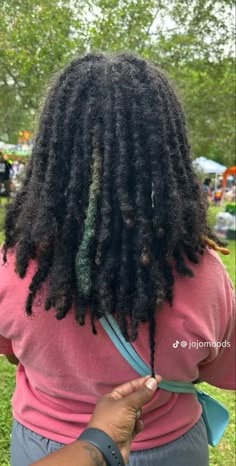 Willow Smith Locs, Thick 4c Locs, Willow Smith Dreadlocks, Dreads Aesthetic, Ethereal Black Women, Long Natural Dreads Black Women, Thick Freeform Locs, Thick Locs On Black Women, Locs On Black Women