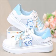 Hello Kitty Pom Pom, Nike Rosa, Anime Student, Sanrio Outfits, Sanrio Clothes, Cinnamoroll Hello Kitty, Shoes Cartoon, Hello Kitty Shoes, My Melody Cinnamoroll