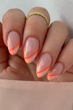 Summer French Nails, Unghie Sfumate, Orange Nail Designs, Orange Nail, Peach Nails, Oval Nails