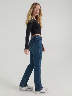 AT THE PEAK OF TIMELESS STYLE AND VERSATILITY A staple in the Wrangler® assortment and a staple in women's closets around the world. These Wrangler women's straight leg jeans are crafted with a figure-flattering high rise that contours your curves with a comfortable, no-gap waistband. The classic straight leg silhouette extends from the thigh through the hem for an opening that fits snugly around boots, heels, sandals, and sneakers. Versatile, year-round style reaches its peak with these timeles High Rise Straight Leg Jeans, Cute Straight Leg Jeans, Straightleg Jeans, Straight Jeans Boots, Different Jeans Types, Womens Straight Leg Jeans, High Waisted Straight Leg Jeans, Fitted Jeans, Mom Jeans With Boots