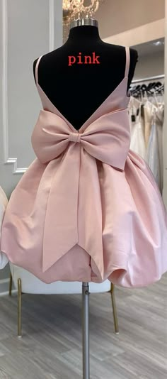 Cute V-Neck Short Party Cocktail Dress with Bow Homecoming Dress Aesthetic, Princess Homecoming Dress, Dress With Back Bow, Pink Bow Dress, Party Cocktail Dress, Bow Knot, Glam Dresses, Looks Chic, Hoco Dresses