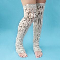 Diy Leg Warmers, Crocheted Socks, Leg Warmers Crochet Pattern, Leg Warmers Pattern, Crochet Boot Cuffs, Crochet Wear, Crochet Leg Warmers, Diy Slippers, Slippers Socks