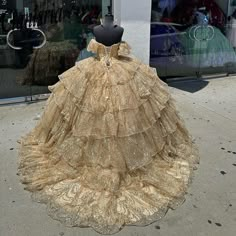 Aesthetic Quinceanera Dresses, Brown Quinceanera Dresses, Gold Quince Dress, Gold Quinceanera Dress, Champagne Quince Dresses, Gold Quinceanera Dresses, Champagne Quince, Gold Quinceanera, Debutante Dresses