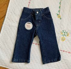 "Lee Rider toddler jeans. Zipper and snap closure, back elastic waistband. Color of denim is a little off in photos. Color may also vary depending on your monitor. Never worn, excellent condition. Stretchy elastic. No issues. Tagged size 18M. 💥PLEASE GO BY MEASUREMENTS BELOW FOR SIZING and allow room for ease.💥 📏 flat measurements:  * waist 9 to tight 10\" * length 16.5\" * inseam 10 * front rise 7 * back rise 10 🛒 The more items you add to your cart, Etsy shipping calculator will grossly ov Toddler Jeans, Vintage Toddler, Barbie Paper Dolls, Paper Dolls Book, Jeans Kids, Cute Sets, Etsy Shipping, Denim Jeans, Vintage Shops