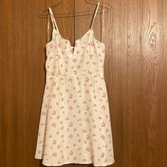 Rue 21 Mini Dress. Brand-New With Tags, White With Pink Floral Print. Size Medium. I Can Provide Measurements If Necessary. Selling For 14$ Obo White Mini Sundress For Date Night, Cute White V-neck Sundress, White Summer Sundress For Date Night, White Lined Mini Dress For Daytime, White V-neck Sundress Casual Style, White V-neck Casual Sundress, Casual White V-neck Sundress, White Lined Casual Sundress, Casual Lined Mini Dress For Daytime