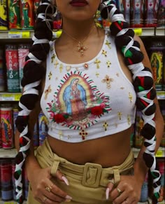 Chicana Aesthetic, Chicana Style, White Culture, Estilo Hippy, Fest Outfits, Mexican Fashion, Instagram Baddie, Mario Nintendo, Latina Fashion