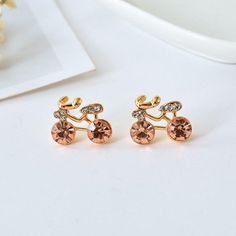 Cycolinks Golden Crystal Stud Bicycle Earrings - Cycolinks Golden Crystal, New Darlings, Crystal Colors, Crystal Stud Earrings, Velvet Bag, Girls Fashion, Cz Stone, Crystal Earrings, Friends In Love