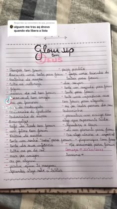 a piece of paper with writing on it that says glam up and some words in spanish