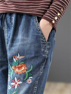 Description Product ID: BT2051348 Material: Denim Pattern: Embroidery Season: Spring, Summer Style: Fashion, Casual, Vintage Occasion: Vacation, Holiday, Party Package included: 1* Pants Size Chart (Asian Size): Please allow 1-3 cm measured error. Size Length Waist Hip Thigh M 91cm | 35.8 in 65cm - 88cm | 25.6'' - 34.6 in 102cm | 40.2 in 59cm | 23.2 in L 92cm | 36.2 in 69cm - 92cm | 27.2'' - 36.2 in 106cm | 41.7 in 61cm | 24.0 in XL 93cm | 36.6 in 73cm - 96cm | 28.7'' - 37.8 in 110cm | 43.3 in 63cm | 24.8 in XXL 94cm | 37.0 in 77cm - 100cm | 30.3'' - 39.4 in 114cm | 44.9 in 65cm | 25.6 in 3XL 95cm | 37.4 in 81cm - 104cm | 31.9'' - 40.9 in 118cm | 46.5 in 67cm | 26.4 in