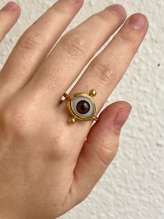 These handmade gold eye ring is made of brass, a light and comfortable material to wear. It's an ideal choice if you are looking for original rings for yourself or for a Birthday, Christmas or Valentine's Day gift to surprise someone else. * Features: - Material: brass - Color: golden - Weight: 3,5 grams (0.12 ounces). - Custom size Orders are delivered carefully packaged so that they arrive at your home in perfect conditions. You also have the option to have them gift wrapped and include a pers Original Rings, Cottagecore Fits, Weird Girl, Protection Ring, Dopamine Dressing, Golden Eyes, Protection Amulet, Gold Eyes, Eye Ring