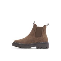 PRICES MAY VARY. Chelsea Ankle Boot Water resistant Made of synthetic materials Chunky log sole Styling Chelsea Boots Women, Ankle Boots With Socks, Womens Winter Shoes, Styling Chelsea Boots, Chelsea Brown, March Hare, Winter Shoes For Women, Chelsea Boots Women, Chelsea Ankle Boots