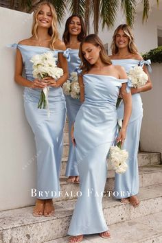 sky blue off shoulder bridesmaid dress White And Powder Blue Wedding, Blue Silk Bridesmaid Dress, Matching Bridesmaid Dresses, Seafoam Wedding, Sheath Bridesmaid Dress, Bridesmaids Colors, Light Blue Bridesmaid, Minimal Jewellery, Light Blue Wedding