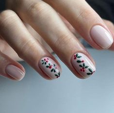 Winter Nails 2023, Nail Noel, Ideas Uñas, Festive Nail Designs, December Nails, Subtle Nails, Cute Christmas Nails, Christmas Nails Easy