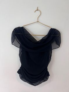 Vintage Lillie Rubin Blouse Cap sleeve Black  Ruche  Large  Worn on or off shoulder  Excellent vintage condition  Party / cocktail/ casual / wedding  Winter/ spring / summer / fall Fitted Draped Blouse With Ruffles, Elegant Off-shoulder Fitted Top, Elegant Fitted Off-shoulder Top, Summer Formal Ruched Tops, Ruched Formal Tops For Summer, Formal Ruched Tops For Summer, Elegant Short Sleeve Top For Date Night, Ruched Off-shoulder Blouse For Night Out, Off-shoulder Ruched Blouse For Night Out