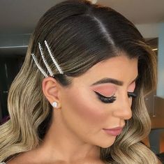 2 Silver Toned Rhinestone Hair Pins Gala Hairstyles, Rhinestone Hair Pins, Rhinestone Hair Clips, Silver Hair Accessories, Prom 2023, Rhinestone Hair Pin, Rhinestone Hair Clip, Prom 2024, Couture Accessories