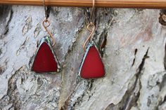 Red Earrings, Dangle Earrings, Drop Earrings, Boho earrings, Copper Earrings, Czech Glass Earrings, Boho Jewelry, Birthday Gift For women Color : Picasso Czech Glass Beads Table Cut Triangle Beads Opal Red ( 19x14mm ) Finish : Antique copper findings Size : 2 inches including the antiqued Copper lever back Ear wires : Antiqued copper lever back Available in orange : https://www.etsy.com/listing/481394676/orange-earrings-dangle-earrings-drop?ref=shop_home_active_11 Czech Glass Beads Earrings : ht Red Earrings Dangle, Dark Red Earrings, Triangle Beads, Autumn Earrings, Peach Earrings, Orange Earrings, Boho Chic Jewelry, Birthday Gift For Women, Purple Earrings