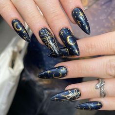 Gold Crescent Moon Nails, Fantasy Inspired Acrylic Nails, Dark Blue Nails With Moon And Stars, Almond Nails Moon Design, Moon Star Nails Design, Fall Celestial Nails, Moon On Nails Art Designs, Astrological Nail Art, Leo Constellation Nails