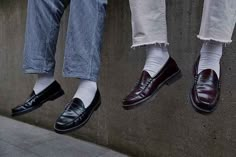 Loafers Men Outfit, Vintage Loafers, Shoes And Socks, Black Loafers, White Socks, Moda Vintage, White Sock