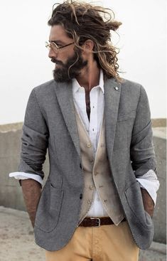 I like how he layered his jacket and vest and his hair. ;) Maximiliano Patane Bohemian Outfit Men, Man With Long Hair, Men Boho, Boho Photoshoot, Hair And Glasses, Man Buns, Bohemian Outfit, Estilo Hipster, Boho Men