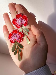 Flower of Luck – Sunnie Creative Flower Clay Earrings, Flower Clothes, Flower Clay, Funky Earrings, Spring Jewelry, Earring Designs, Funky Jewelry, Jewelry Lookbook, Flower Jewelry