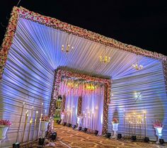 Wedding Front Gate Decoration, Mandap Entry Gate, Small Main Gate Design, Wedding Entry Gate Decoration, Marriage Entry Gate Decoration, Gate Decorations Wedding, Entry Gate Decoration Wedding, Wedding Pandal