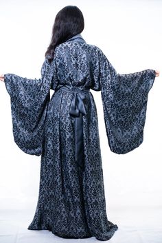 silk-long-robe Pretty Sleeves, Copper Dress, Silk Dressing Gown, Silk Nightgown, Oversized Sleeves, Silk Kimono Robe, Long Gown Dress, Satin Kimono, Dressing Gown Robe