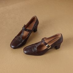 Classic Romantic Styles for Spring, Summer and Antumn. Perfect Match With All Kinds of Clothes. Details Determine Success Or Failure. Color: Black/BrownMaterial: SheepskinLining: Genuine LeatherInsole: Cow Leather (Unmovable）Sole: RubberHeels: 6 cm/2.36"Weight: 0.26 kg Each Shoes (measured size 8)Fit: Medium to Wide, Runs Normal.Origin: Made in China Production Time: About 5-7 days (Any exceptional case will email you, Please pay attention to your email left) Shipping Time: Free Shipping To most Vintage Fitted Closed Toe Mary Janes, Vintage Leather Pointed Toe Mary Janes, Vintage Fitted Leather Mary Janes, Vintage High Heel Fitted Mary Janes, Vintage Leather Closed Toe Mary Janes, Vintage Fitted High Heel Mary Janes, Vintage Leather Mary Janes With Closed Toe, Brown High Heel Mary Janes For Formal Occasions, Retro Fitted Round Toe Mary Janes