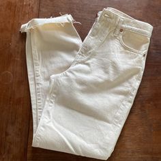 These Are A 29long. If You Are Not Tall, They Will Not Be An Ankle Pant. Inseam Measures 29” New With Out Tags. Took Tags Off Before I Realized They Weren’t For Me. Non Smoking Me. Cream Straight Leg Jeans For Fall, Fitted Cream Jeans With Five Pockets, High Rise Beige Pants For Everyday, Everyday High Rise Beige Pants, Beige High Rise Pants For Everyday, Fitted Cream Jeans, Classic Cream Jeans For Spring, Neutral Cotton Jeans With Five Pockets, Fitted Mid-rise Cream Jeans