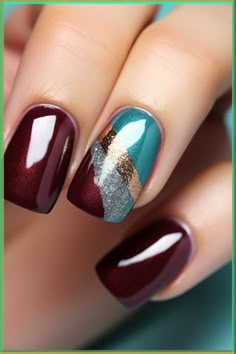 Try these absolutely gorgeous nail art ideas for Fall / Autumn. From bright and bold to subtle trends, you'll want to copy these nails! Gel Nail Ideas, September Nails, Fall Gel Nails, Fall Nail Art Designs, Green Nail, Halloween Nail Designs, Fall Nail Art, Nails Fashion