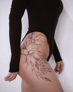 Big Flower Hip Tattoo, Lotus Flower Hip Tattoo, Side Hip Tattoos, Best Leg Tattoos, Floral Thigh Tattoos