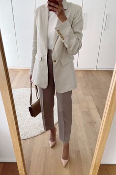 Business Professional Outfits, Smart Casual Work Outfit, Looks Pinterest, Office Casual Outfit, Business Outfits Women, Office Outfits Women