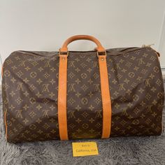 Perfect Hand Carry- Airlines Approved Lv Keepall 50 Date Code: 852 Made In France It Has My Aunt’s Initials (M.B) In Good (8/10) Condition No Major Flaws No Cracks On Vacheta And Leather No Foul Smell Perfect Size For A Short Trip/Weekender Bag Lv Keepall, Louis Vuitton Keepall 50, Louis Vuitton Keepall, Bags Louis Vuitton, Vintage Color, Short Trip, Louis Vuitton Bags, Vintage Colors, Weekender Bag