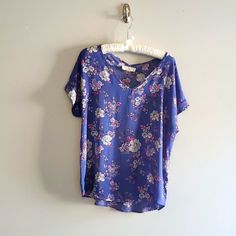 Floral Pink Rose Tee. Never Worn. Sheer, Lightweight Fabric. Rolled Cuff Sleeves. Size L. Smoke-Free Home. Measurements In Pictures. Casual Lavender Blouse With Floral Print, Purple Floral Print Summer Top, Summer Floral Print Purple Tops, Summer Purple Floral Print Top, Purple Floral Print Short Sleeve Tops, Sheer Blouse, Cuff Sleeves, Pink Rose, Pink Ladies