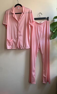 🏷 L (Sh: 18in, B:22in, W: 22in, L: 26in Pant W (elastic): 13in, H: 20in. Ins: 24.5in, L: 40.5in) | Pink pajama two-piece set. 100% nylon. No flaws  🛍$32 | or get it for $14.99 with membership to bonhomievtg.com (please follow instructions on landing page for site access) *All measurements taken flat Gyaru Pyjama, Gyaru Pajamas, 80s Pajamas, Pink Pajama Set, Pink Pajama, Pink Pajamas, Closet Accessories, Karl Kani, Womens Pyjama Sets