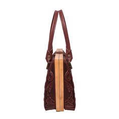 Introducing our Fashionable Top Handle Bag, a stylish handbag and purse for women. Dimensions: 10.8 x 7.6 x 4.5 inches (27.5 x 19.5 x 11.5 cm) Material: Crafted from a combination of genuine leather and real oak wood. Please Note: The actual color of the item may vary slightly from the pictures shown on the website due to differences in monitor brightness settings on your computer. Handheld Evening Bag For Daily Use, Burgundy Handheld Bag, Clutch Box Bag For Daily Use, Evening Bags With Top Handle And Leather Details, Rectangular Hobo Bag With Detachable Handle, Brown Top Handle Evening Bag, Handheld Box Bag With Removable Pouch, Rectangular Clutch For Shopping, Rectangular Baguette Bag With Leather Handles For Daily Use