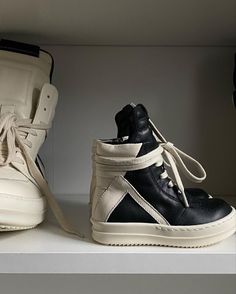 Rick Owens Geobasket, Ig Icon, Rick Owens Sneakers, Techwear Fashion, Sneakers Fashion Outfits, Kicks Shoes, Archive Fashion, Shoe Inspo, Black Milk