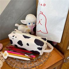 Origin: CN(Origin)Type: Pencil BagAge: >8 YEARS OLDType: Pencil BagUse: Schools & OfficesNovelty: NoModel Number: BD105 Trendy White School Pouch, Trendy White Pouch For School, Cute White Pencil Case For Study, White Stationery Zipper Pouch For Study, Portable White Pencil Case Pouch, Trendy White Pencil Case With Pen Holders, Trendy Pencil Cosmetic Bag For Back To School, White Stationery For Back To School, White Pencil Case For Back To School