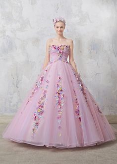 Yumi Katsura, Angela Aguilar, Mexican Quinceanera Dresses, Traditional Mexican Dress, Fairytale Gown, Disney Princess Dresses, Birthday Inspo