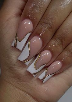 Graduation French Tip Nails, White And Gold Acrylic Nails With Design, French Tip Nails White And Gold, White Gold French Tip Nails, White And Gold Swirl Nails, Gold And White French Tip Nails, White And Gold French Nails, White French Tip Nails With Gold, Milky White And Gold Nails