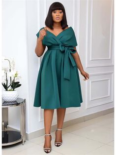 Large Women's Short Sleeve V-neck Off Shoulder Evening Dress Black Dresses Tie Up Dress, Off Shoulder Evening Dress, Big Dresses, Solid Skirt, Party Mode, Elegant Dresses Classy, Pleated Maxi Skirt, Green Dresses, Classy Dress Outfits